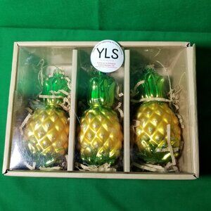 Holly & Moss 3 Christmas Set of 3 Glass Ornaments PINEAPPLES New In Box Swingers